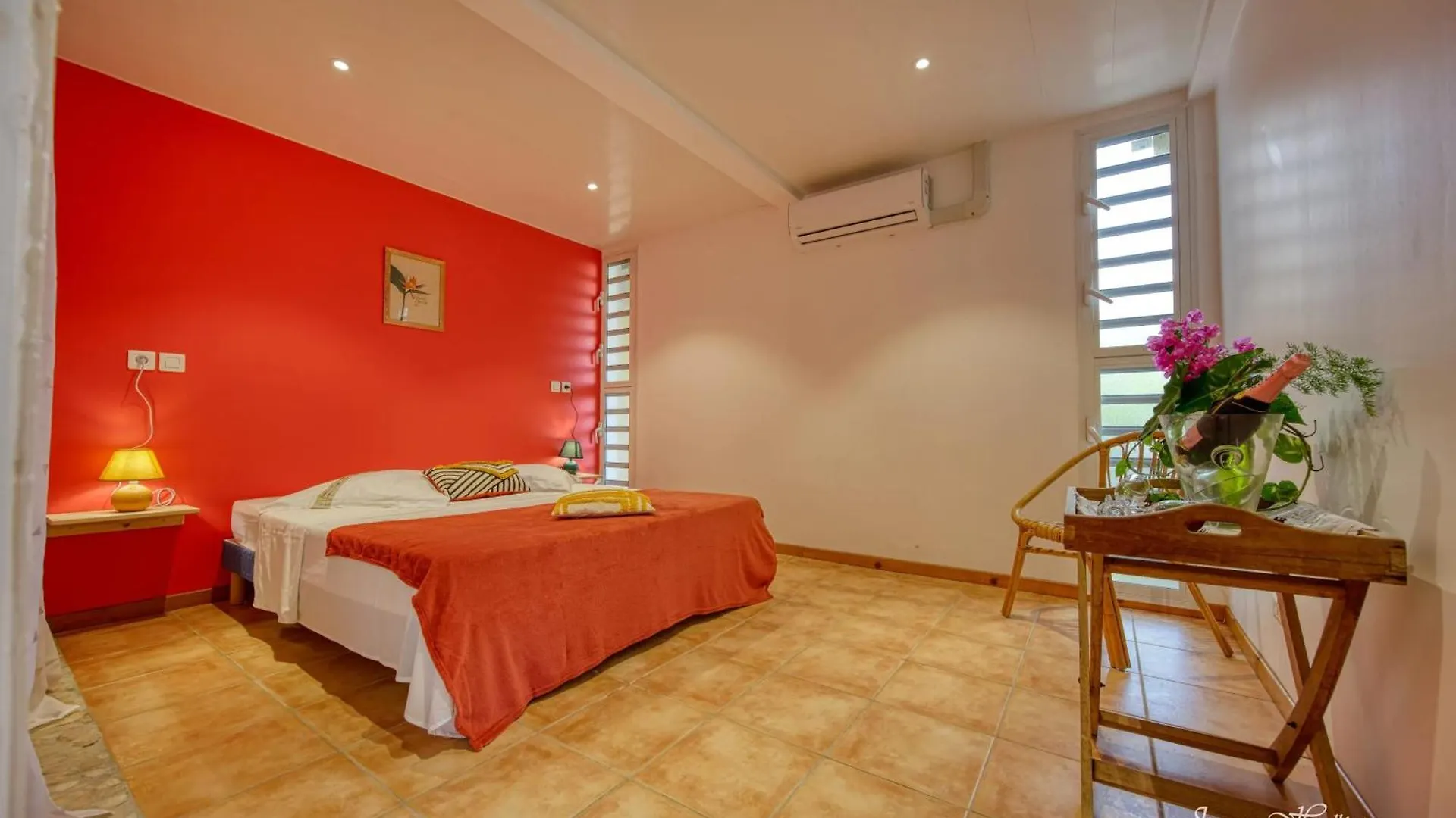 Bas De Villa Avec Piscine A Le Robert 0*,  Martinique